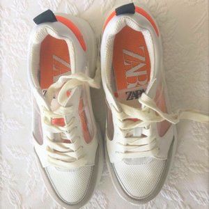 Zara sneaker for woman with transparent vinil